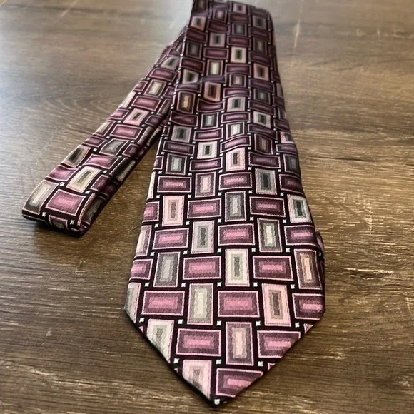 Crazy Horse by Claiborne Men’s Silk Necktie Purple-Pink-Gray - Picture 1 of 6